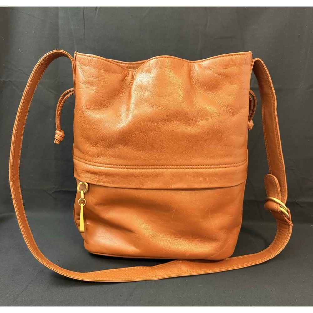 Vintage 80s Aspects Cognac Leather Bucket Bag Purse Handbag Boho-Chic Hippie
